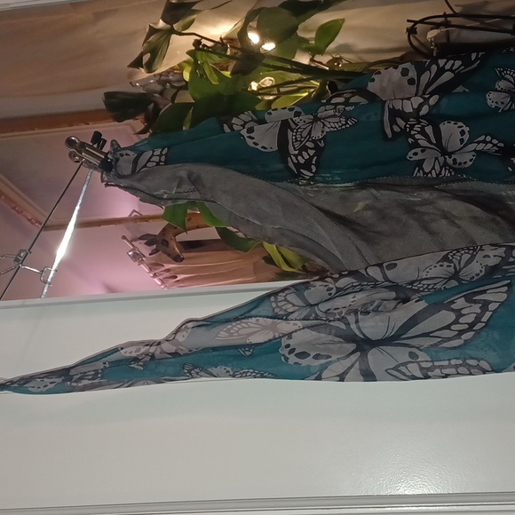 Silk Double Panel Asymetrical Ruffle Blue Gray Butterfly Print Scarf 81 Inches - Picture 4 of 12